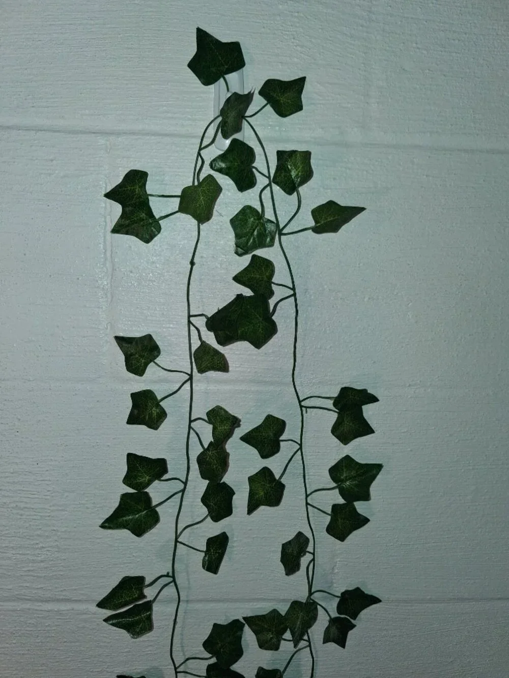 Artificial Ivy Vines Bundle 17 Individual Strands 6ft Long Fake Plant Vines EUC